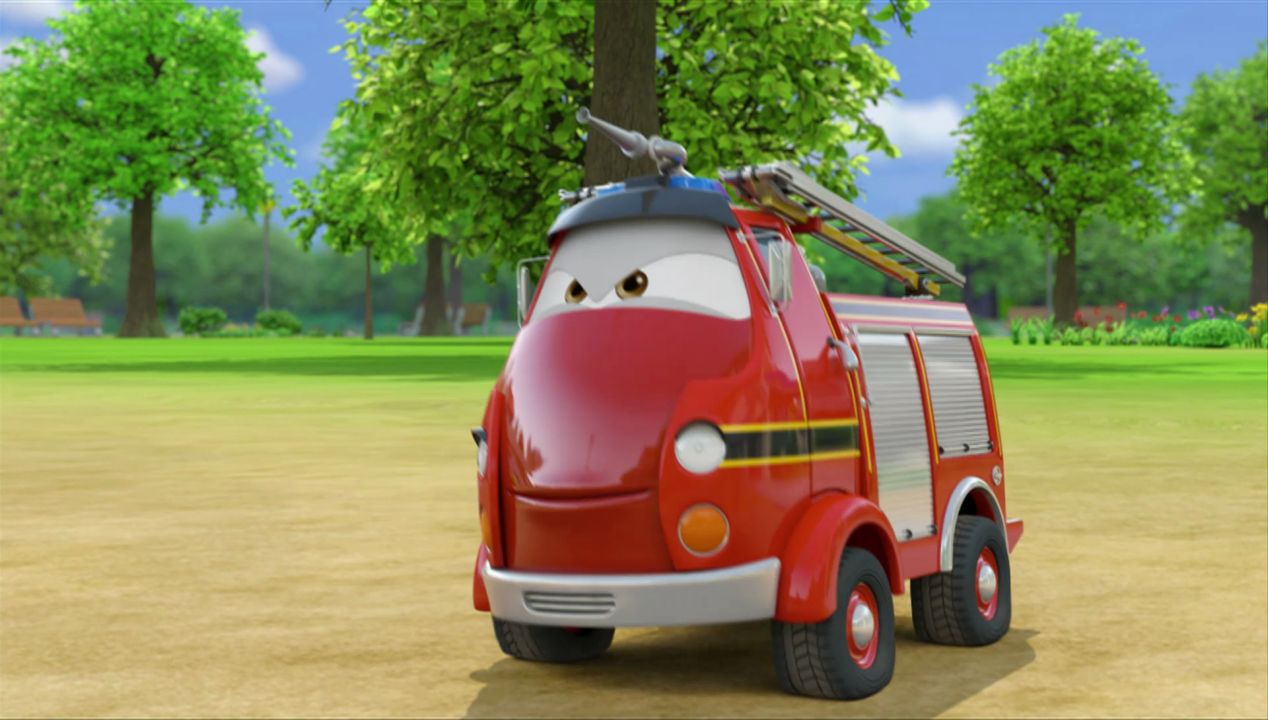 Маленькая пожарная машинка. Рой пожарный патруль.